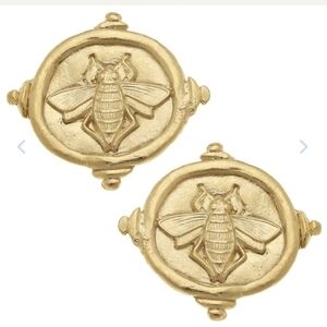 Susan Shaw Bee Intaglio Clip On Earrings